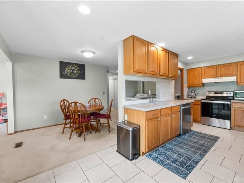 1733 Beaver Creek Lane, Dayton, OH 45429 Photo 14