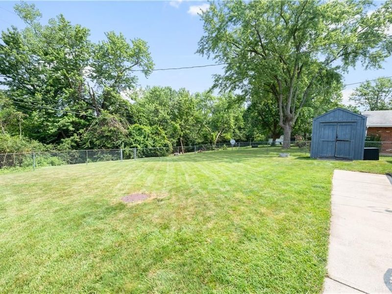 1733 Beaver Creek Lane, Dayton, OH 45429 Photo 37