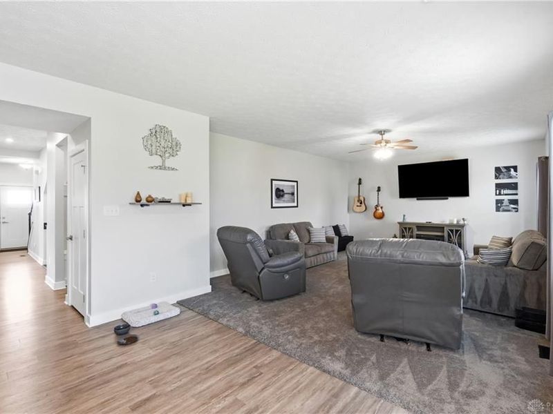 2657 Blueflag Street, Tipp City, OH 45371 Photo 38