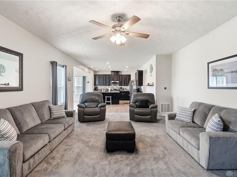 2657 Blueflag Street, Tipp City, OH 45371 Photo 44