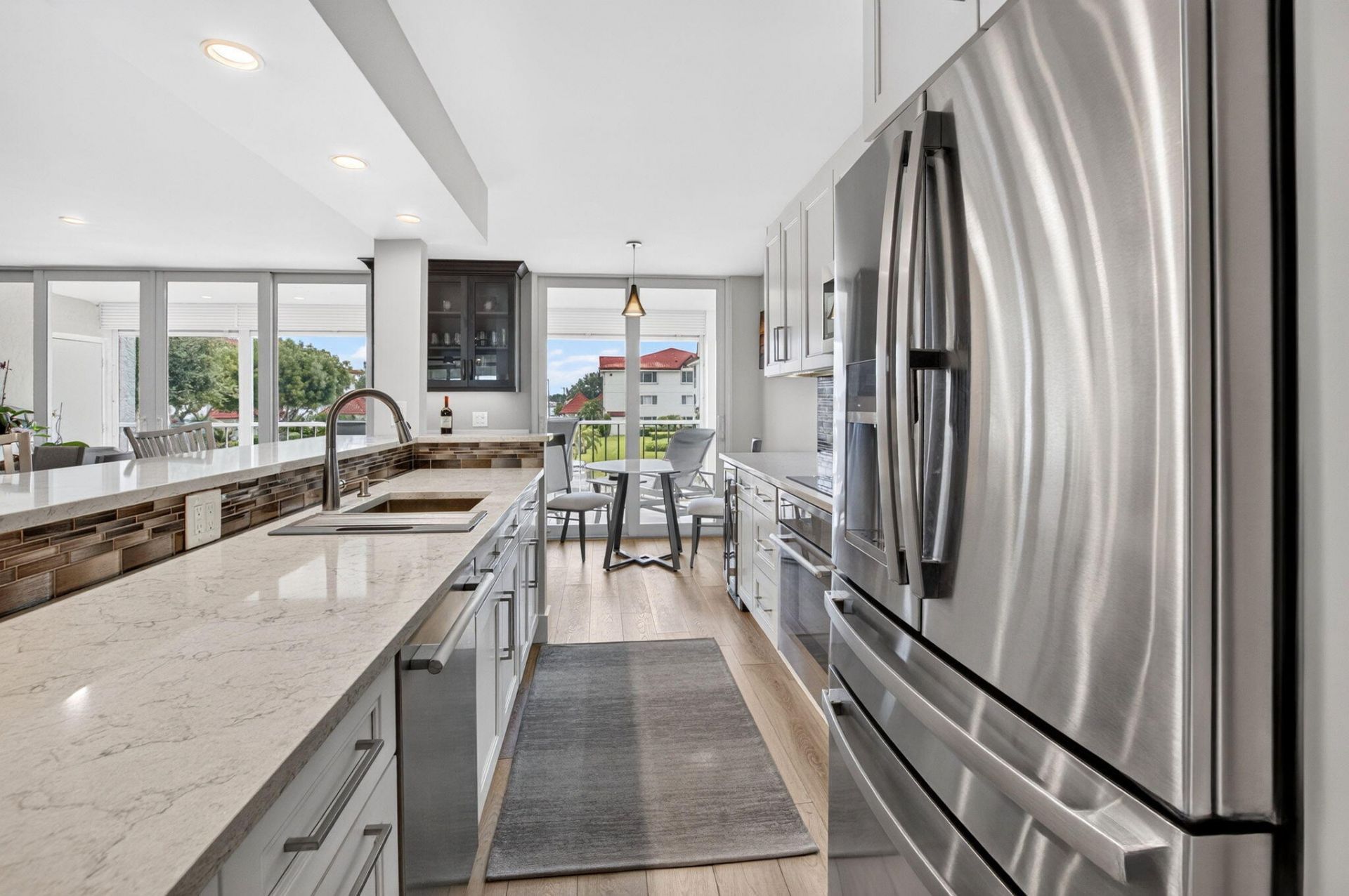 104 Half Moon Circle, Unit D2, Hypoluxo, FL 33462 Photo