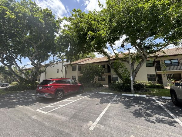 7681 Tahiti Lane, Unit 102, Lake Worth, FL 33467
