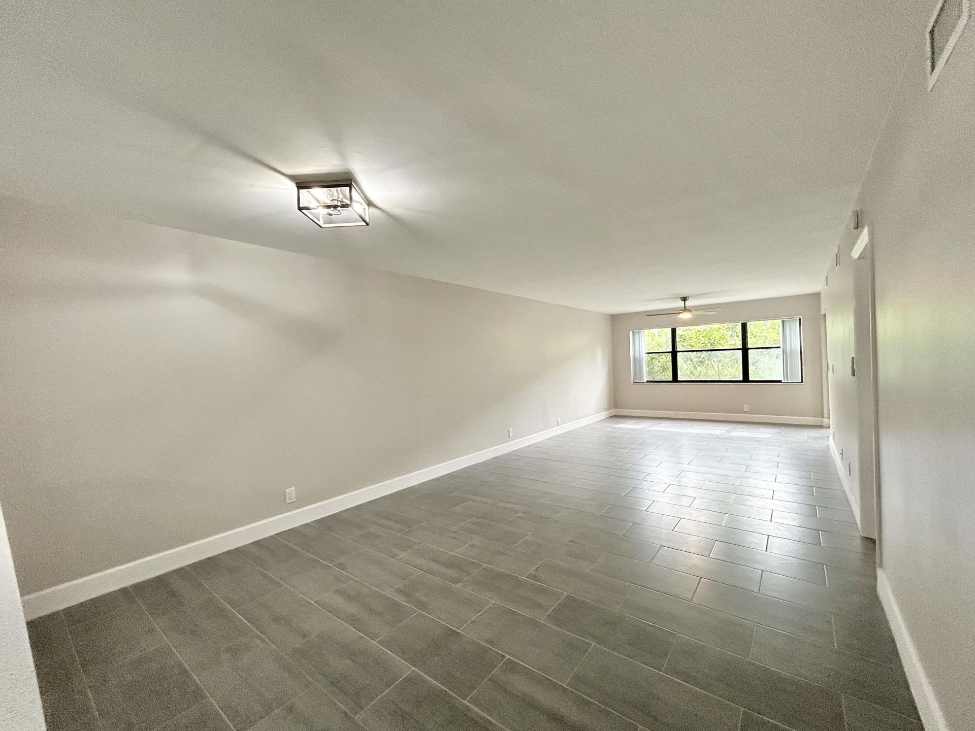 7681 Tahiti Lane, Unit 102, Lake Worth, FL 33467 Photo