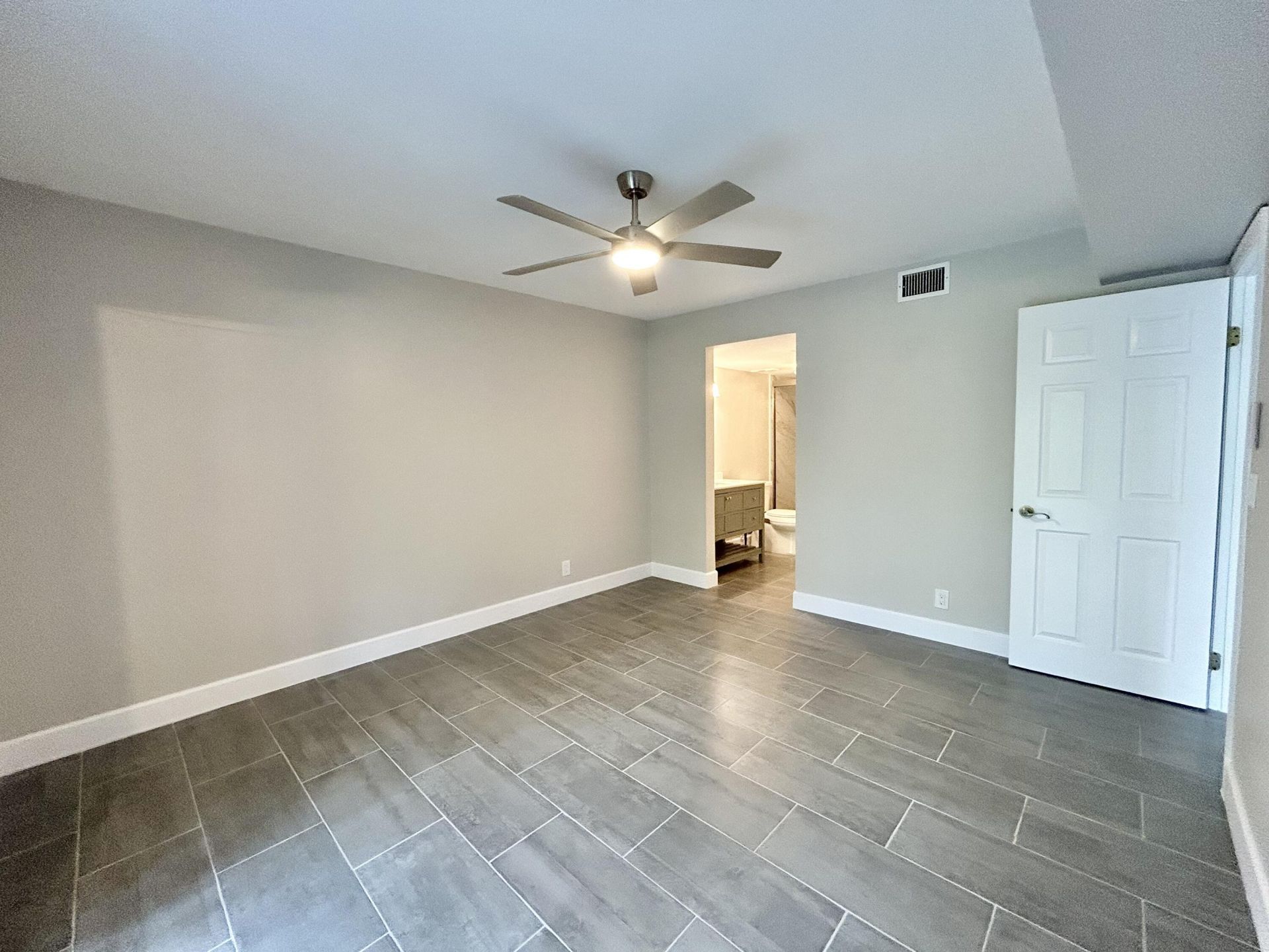 7681 Tahiti Lane, Unit 102, Lake Worth, FL 33467 Photo