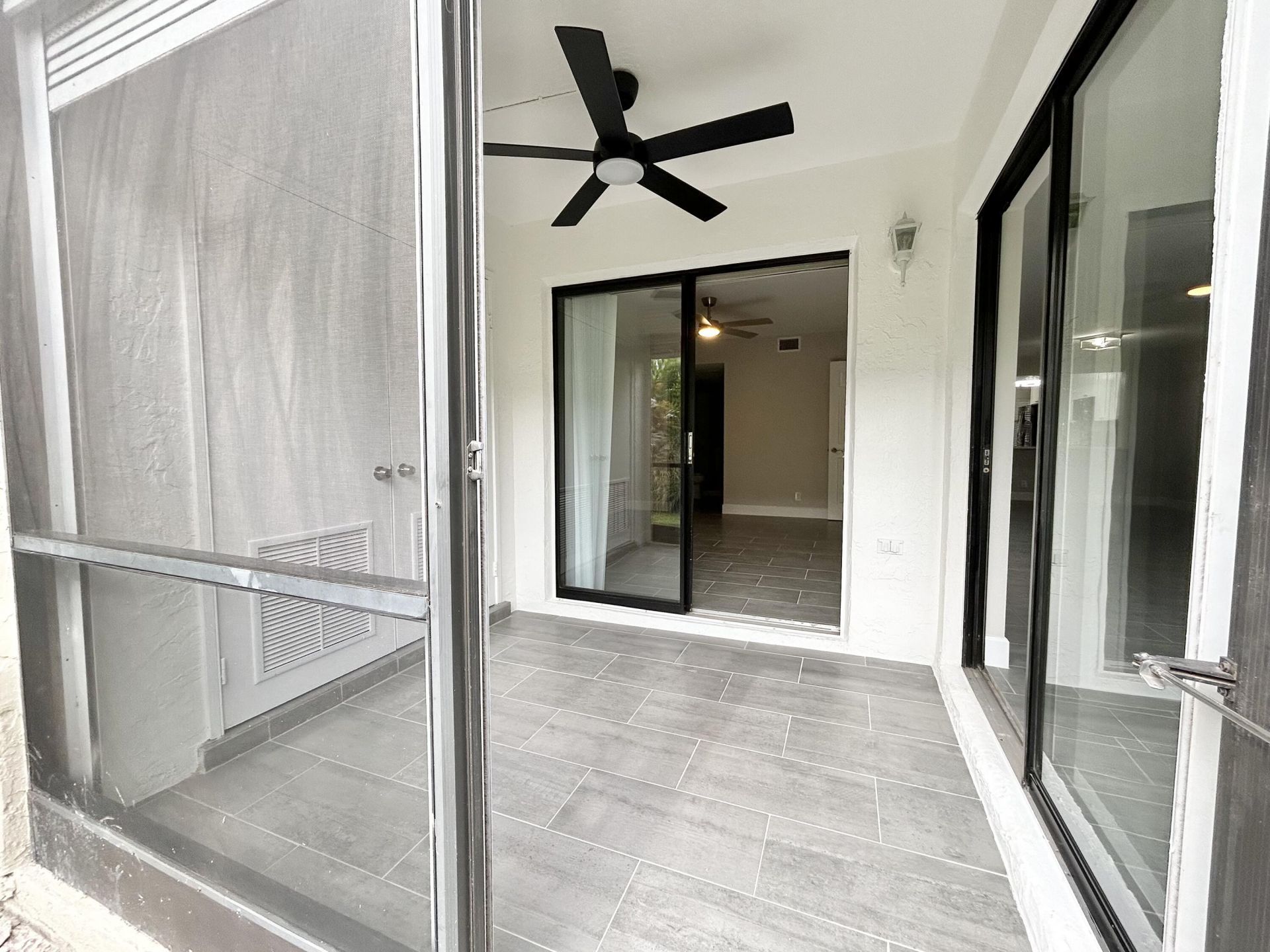 7681 Tahiti Lane, Unit 102, Lake Worth, FL 33467 Photo