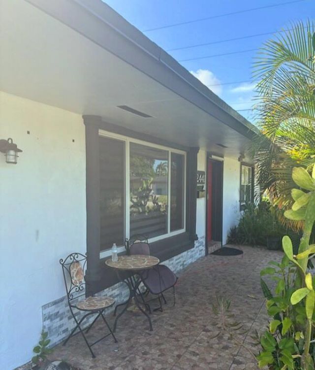 2441 Pine Tree Drive, Miramar, FL 33023 Photo