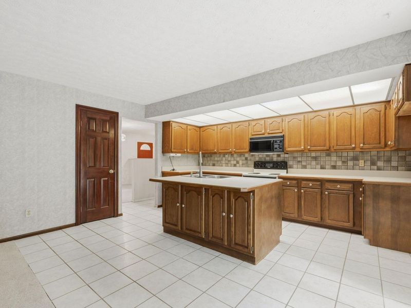 2660 Tally Ho Drive, Blacklick, OH 43004 Photo 15