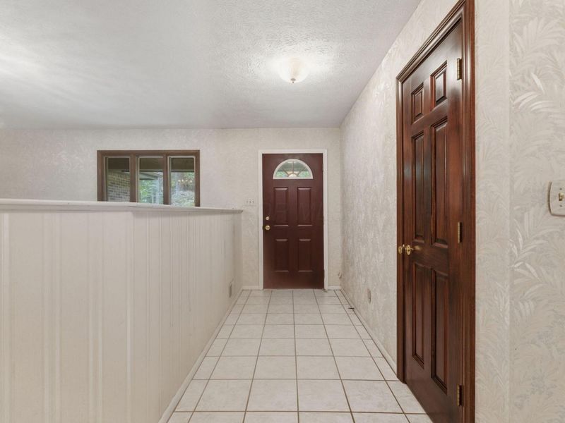 2660 Tally Ho Drive, Blacklick, OH 43004 Photo 6
