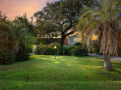 1315 S Edgewater Drive, Charleston, SC 29407