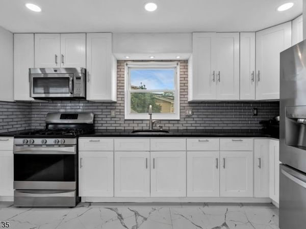 347 Livingston Rd, Linden, NJ 07036
