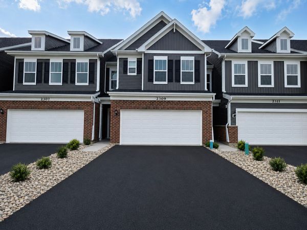 2309 Horseshoe Circle , Unit 2309, Naperville, IL 60564