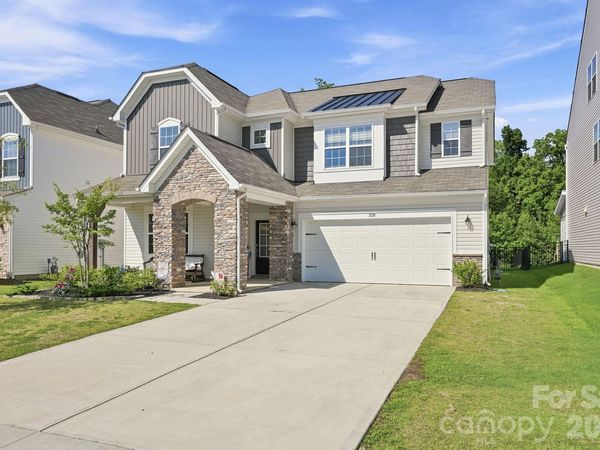 328 Kennerly Center Drive , Mooresville, NC 28115