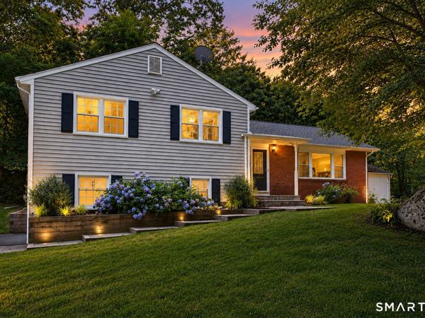 884 Indian Hill, Orange, CT 06477