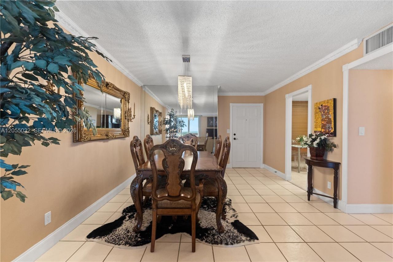 1600 S Ocean Dr , Unit 18B, Hollywood, FL 33019 Photo