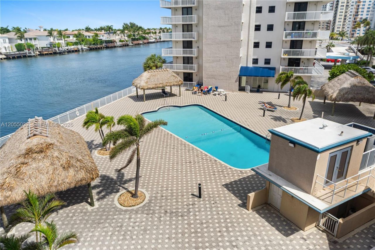 1600 S Ocean Dr , Unit 18B, Hollywood, FL 33019 Photo