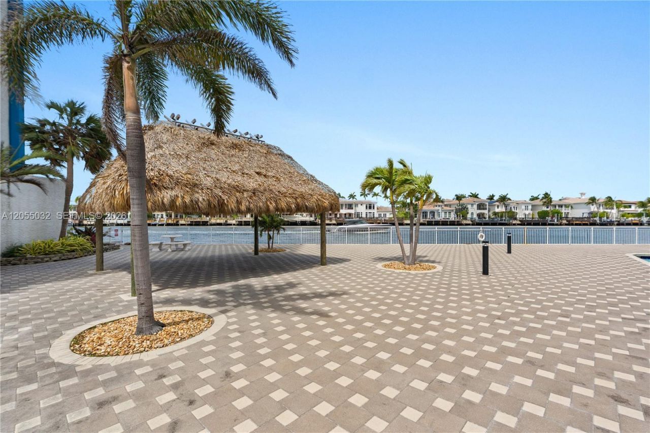 1600 S Ocean Dr , Unit 18B, Hollywood, FL 33019 Photo