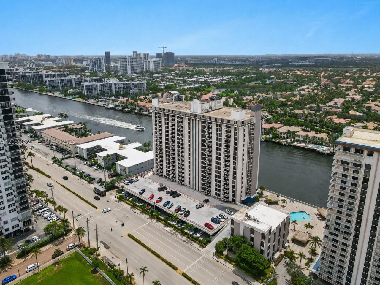 1600 S Ocean Dr , Unit 18B, Hollywood, FL 33019 Photo