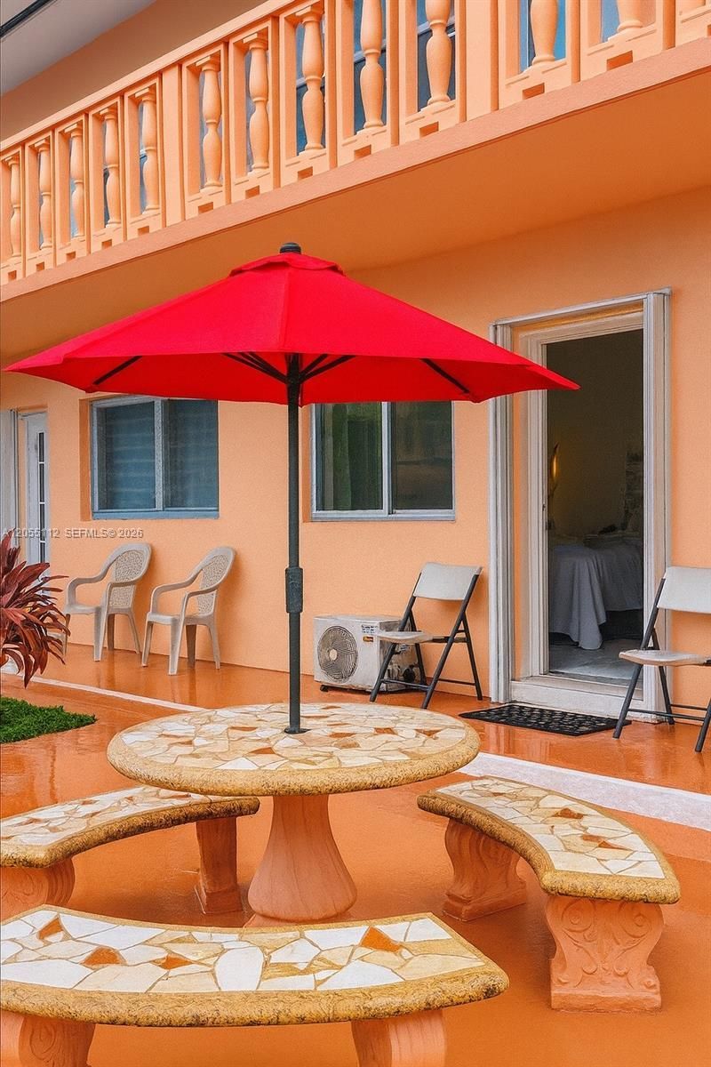 901 SW 11th Ave , Unit 4H, Hallandale Beach, FL 33009 Photo