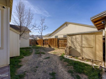 1962 W Rawles Drive, Fernley, NV 89408 Photo
