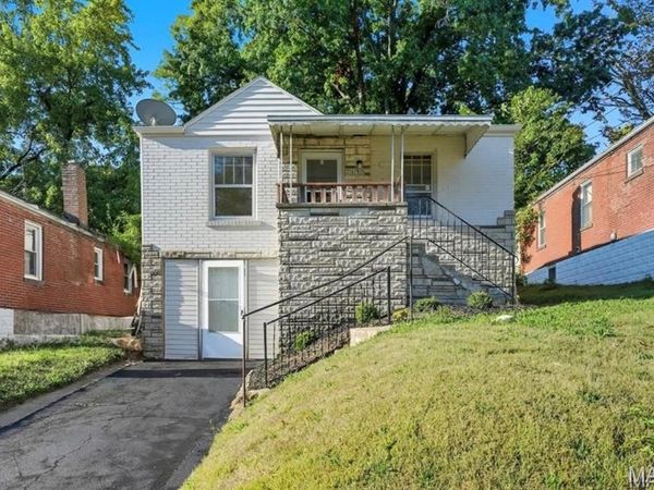 7138 Garesche Avenue , Jennings, MO 63136