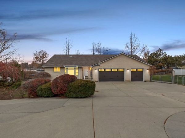 1504 E SPRING LN , Holladay, UT 84117