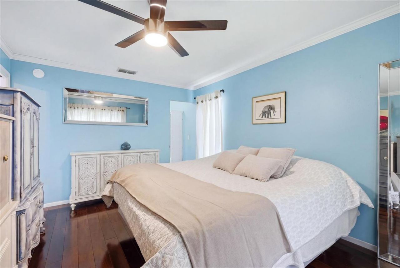 1833 Oak View Drive , Sarasota, FL 34232 Photo