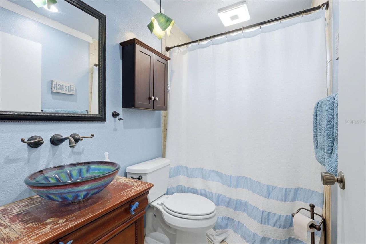 1833 Oak View Drive , Sarasota, FL 34232 Photo