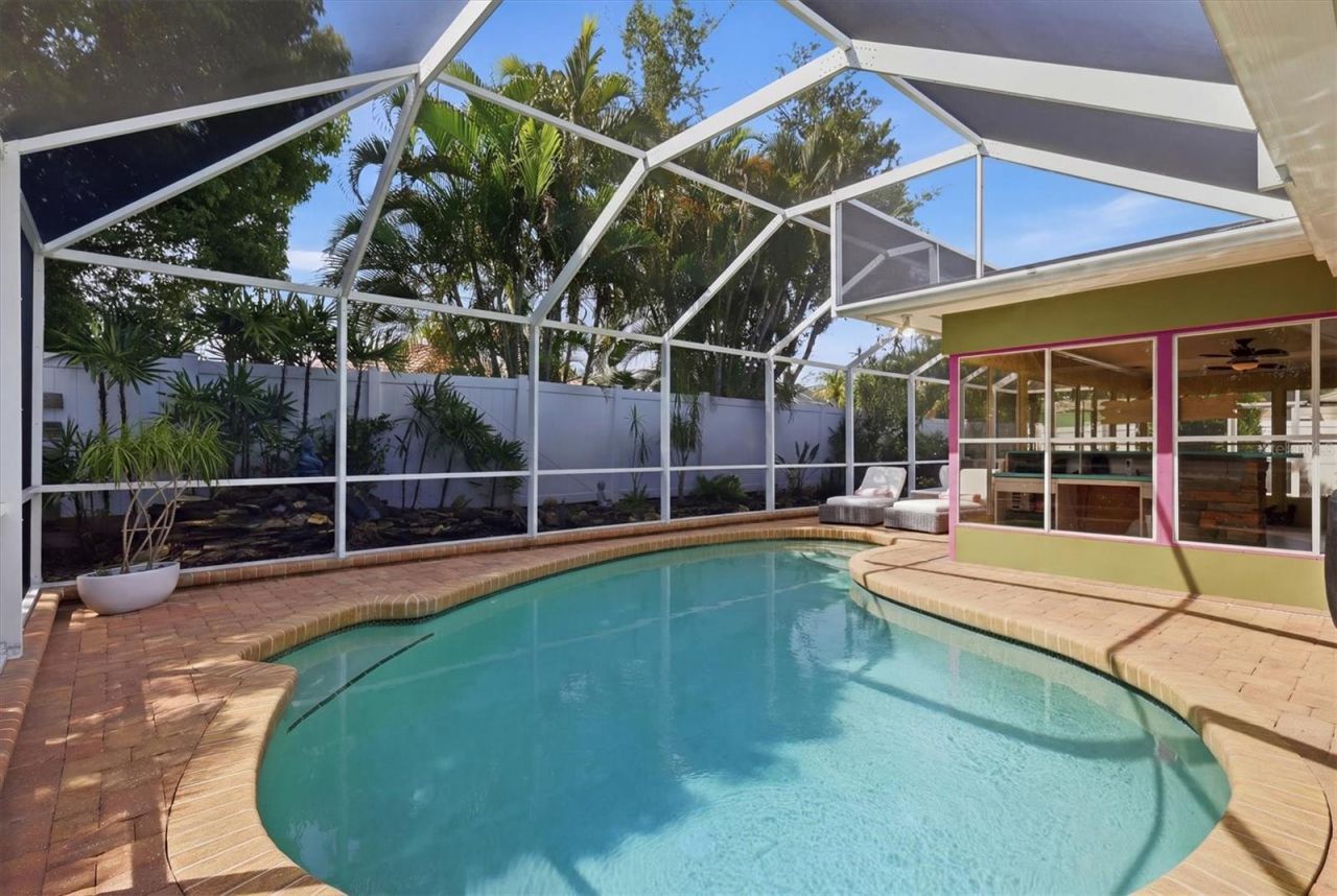 1833 Oak View Drive , Sarasota, FL 34232 Photo