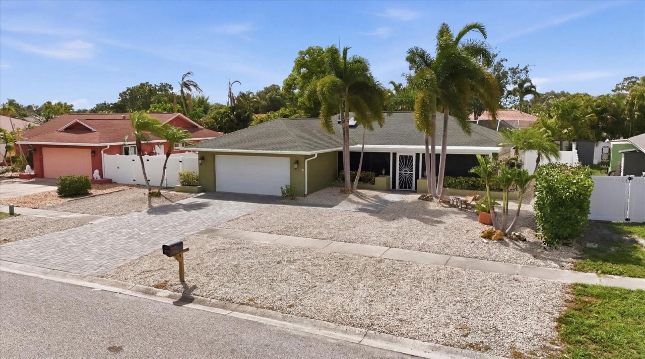 1833 Oak View Drive , Sarasota, FL 34232 Photo