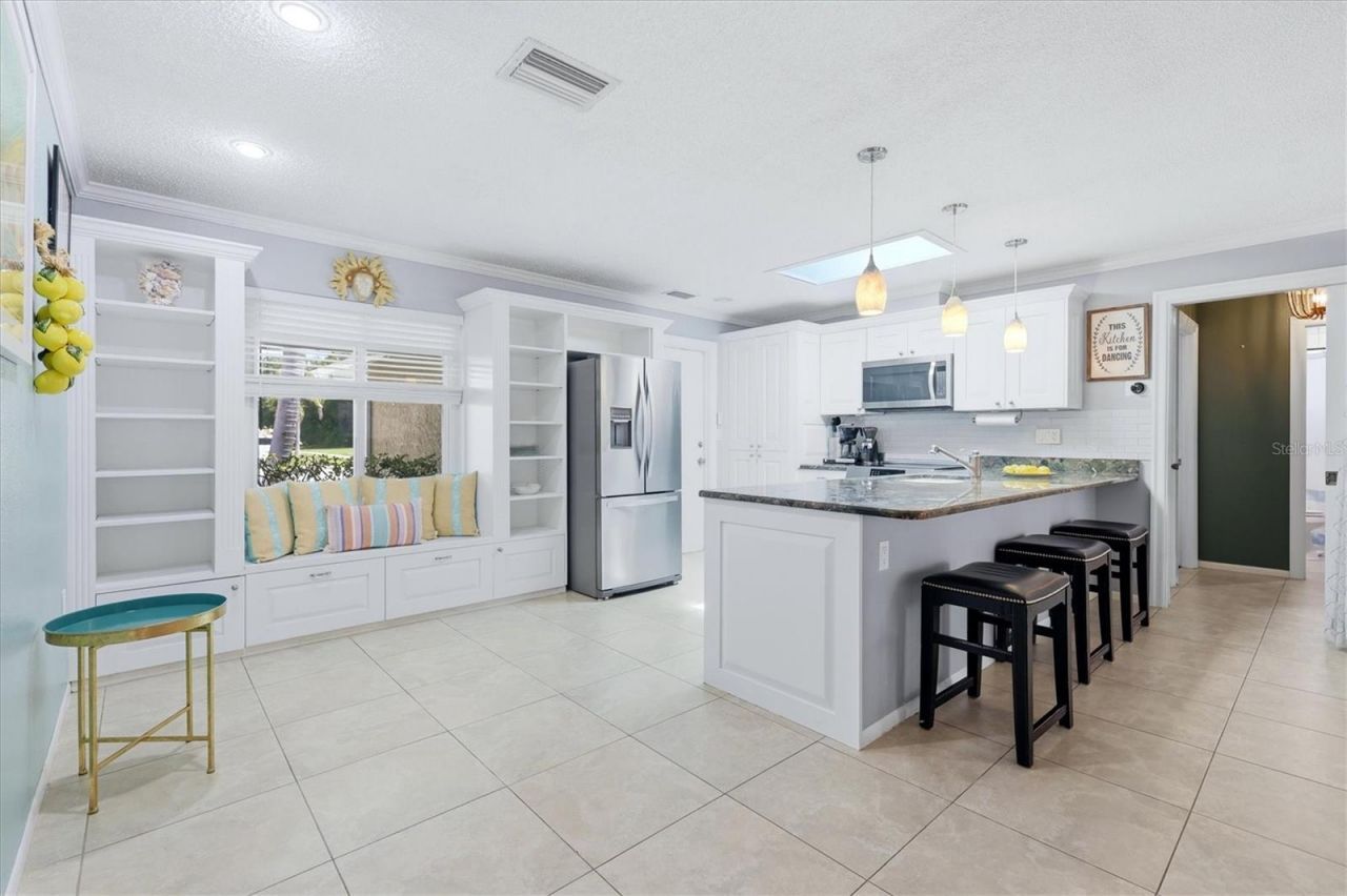 1833 Oak View Drive , Sarasota, FL 34232 Photo