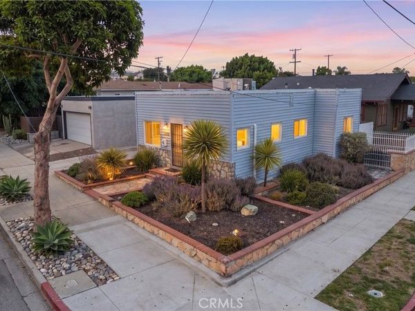 1652 Loma Avenue, Long Beach, CA 90804