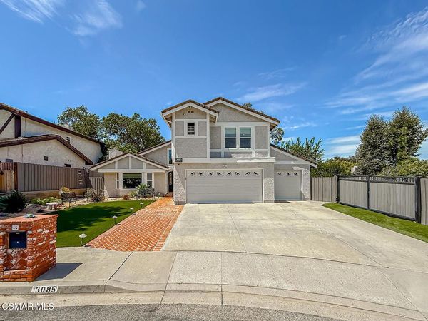 3085 Globe Avenue, Thousand Oaks, CA 91360