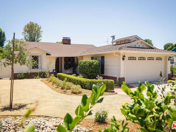 13024 Magnolia Boulevard, Los Angeles, CA 91423