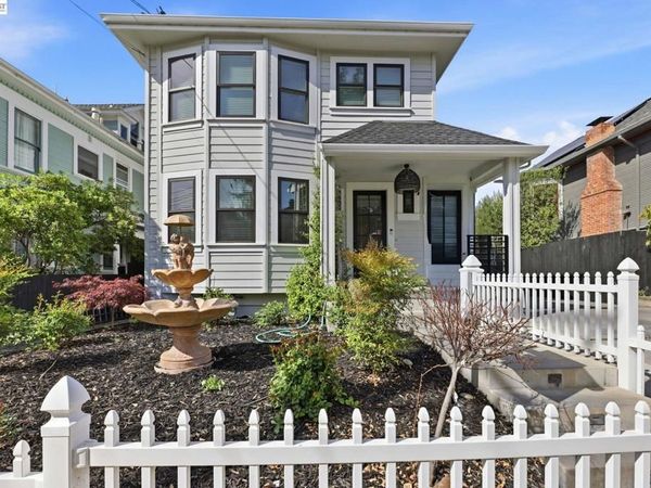 1841 Vine St , Berkeley, CA 94703
