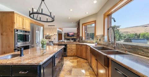 55 Hidden Lake Drive, Reno, NV 89521 Photo