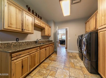 55 Hidden Lake Drive, Reno, NV 89521 Photo