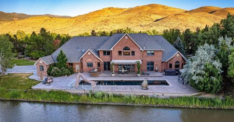 55 Hidden Lake Drive, Reno, NV 89521 Photo