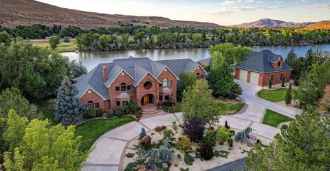 55 Hidden Lake Drive, Reno, NV 89521 Photo