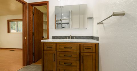 236 S West Street, Yerington, NV 89447 Photo