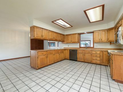 236 S West Street, Yerington, NV 89447 Photo