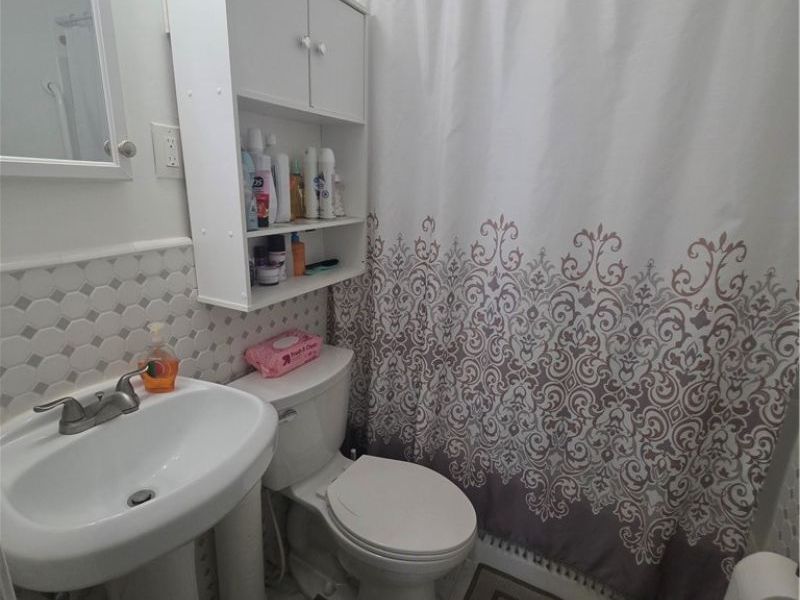 13445 Wainstead Avenue, Cleveland, OH 44111 Photo 15