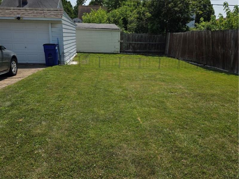 13445 Wainstead Avenue, Cleveland, OH 44111 Photo 24