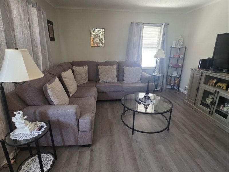 13445 Wainstead Avenue, Cleveland, OH 44111 Photo 7