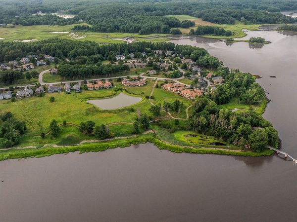 501 Cushing Road, Newmarket, NH 03857