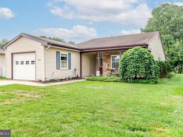13 SHEFFIELD PLACE , SOUTHAMPTON, NJ 08088