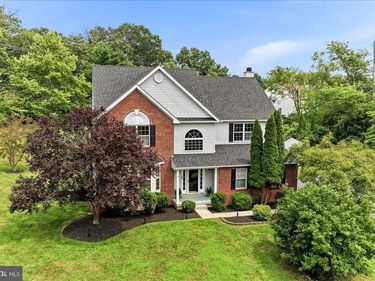 310 COUNTRY RIDGE DRIVE, ROYERSFORD, PA 19468