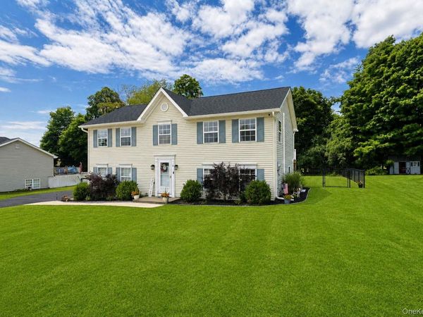 3 Sharon Drive, Middletown, NY 10941