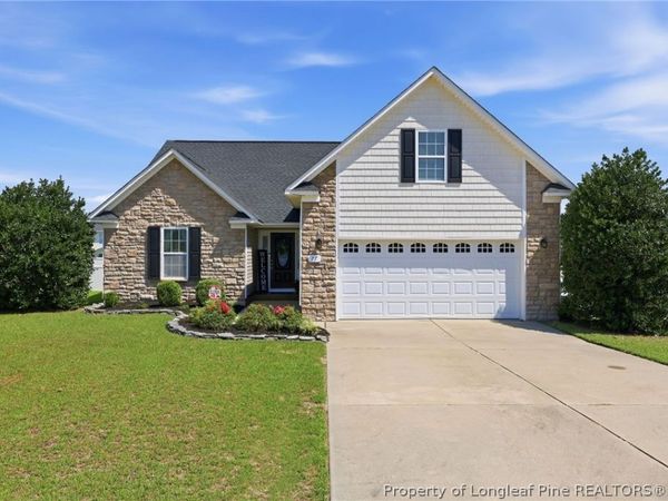 77 Summerseat Way , Bunnlevel, NC 28323
