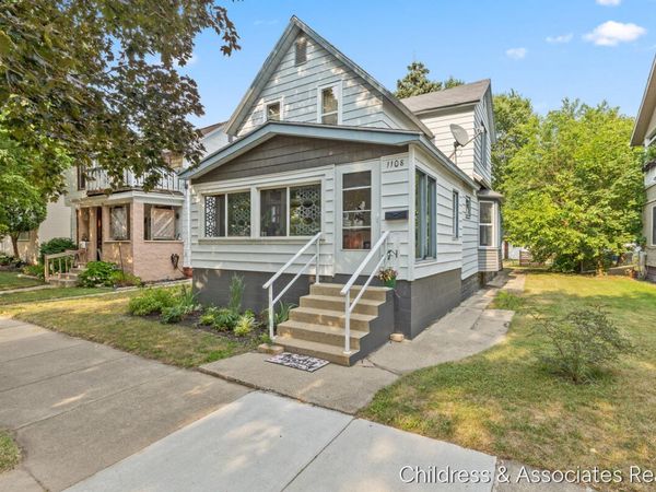 1108 Widdicomb Avenue NW, Grand Rapids, MI 49504