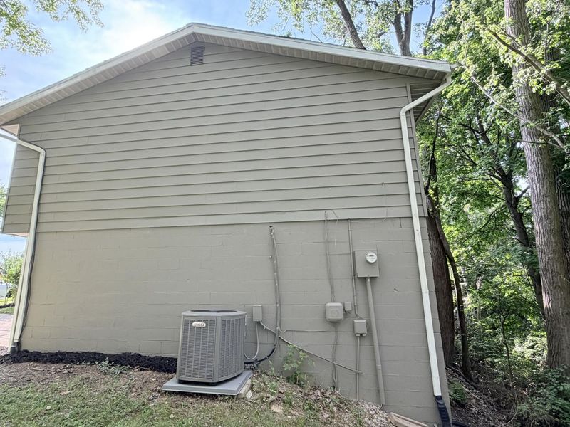 834 N West Avenue, Sidney, OH 45365 Photo 6